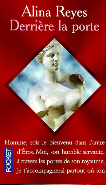 DERRIERE LA PORTE