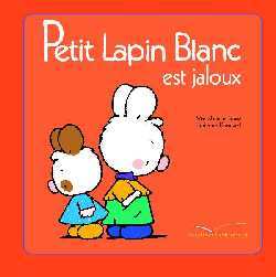 PETIT LAPIN BLANC EST JALOUX