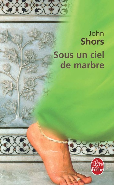 SOUS UN CIEL DE MARBRE
