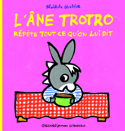 ANE TROTRO REPETE TOUT CE QU´ON LUI DIT