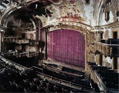 YVES MARCHAND/ROMAIN MEFFRE MOVIE THEATERS /ANGLAIS