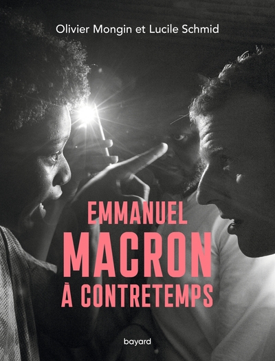 EMMANUEL MACRON A CONTRETEMPS