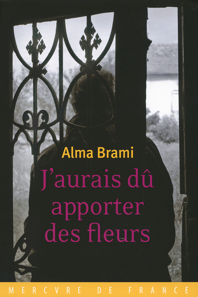 J AURAIS DU APPORTER DES FLEURS