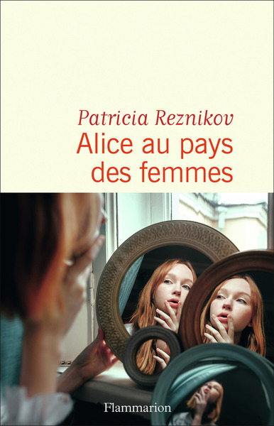 ALICE AU PAYS DES FEMMES