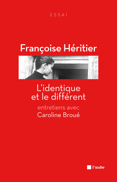 IDENTIQUE ET LE DIFFERENT (L´) - ENTRETIENS