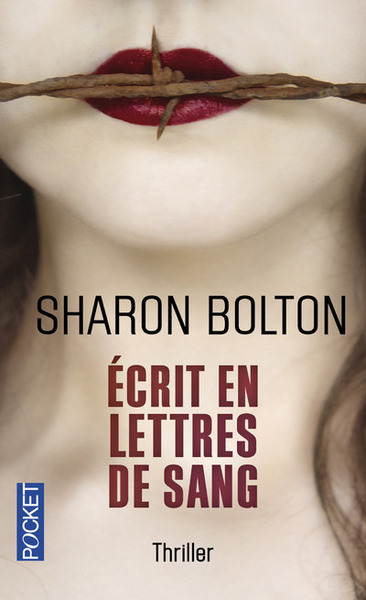 ECRIT EN LETTRES DE SANG