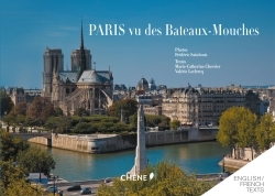 PARIS VU DES BATEAUX-MOUCHES